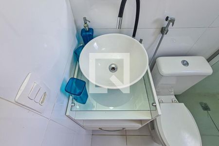 Apartamento à venda com 54m², 2 quartos e 1 vaga Apartamento à venda com 54m², 2 quartos e 1 vagaBanheiro