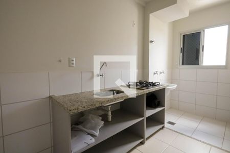 Apartamento à venda com 54m², 2 quartos e 1 vaga Apartamento à venda com 54m², 2 quartos e 1 vagaCozinha e Área de Serviço