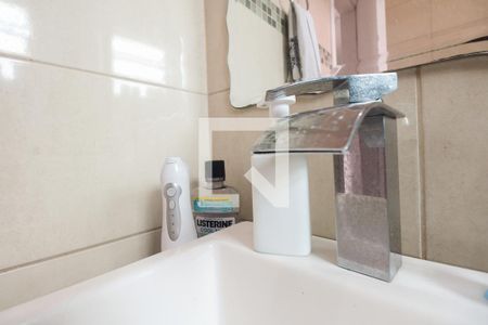 Casa à venda com 160m², 4 quartos e 5 vagas Casa à venda com 160m², 4 quartos e 5 vagasBanheiro Social