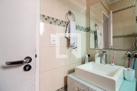 Casa à venda com 160m², 4 quartos e 5 vagas Casa à venda com 160m², 4 quartos e 5 vagasBanheiro Social