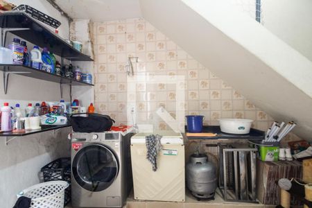 Casa à venda com 160m², 4 quartos e 5 vagas Casa à venda com 160m², 4 quartos e 5 vagasÁrea de Serviço