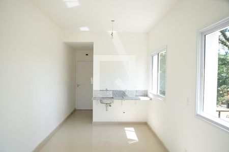 Quarto  de kitnet/studio para alugar com 1 quarto, 29m² em Granja Viana, Cotia