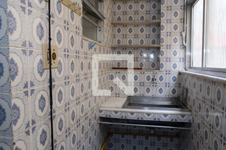 Apartamento para alugar com 70m², 3 quartos e 1 vagaÁrea de Serviço