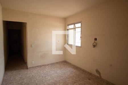Sala de apartamento para alugar com 2 quartos, 70m² em Cordovil, Rio de Janeiro