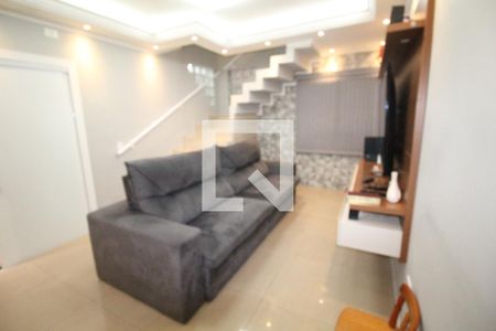 Sala de casa à venda com 3 quartos, 250m² em Parque Luis Mucciolo, São Paulo