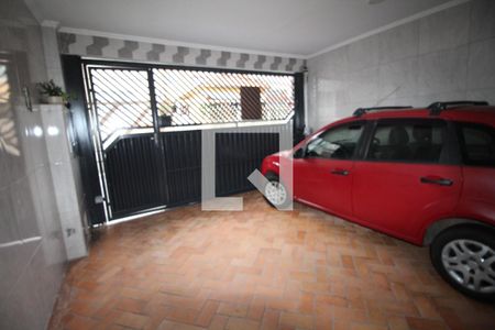 Casa à venda com 250m², 3 quartos e 2 vagasGaragem