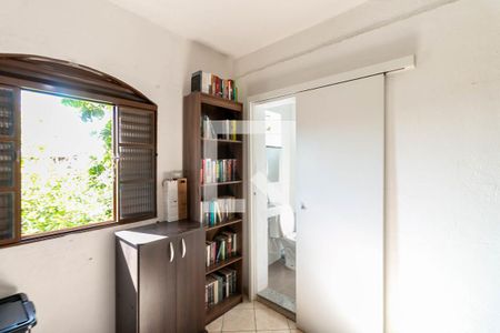 Quarto 1 de casa para alugar com 4 quartos, 130m² em Nova Cintra, Belo Horizonte