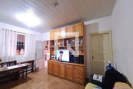 Sala de casa à venda com 5 quartos, 212m² em Vila Carrao, São Paulo