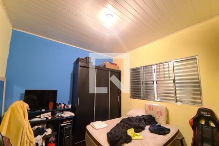 Casa à venda com 212m², 5 quartos e 3 vagasQuarto 2