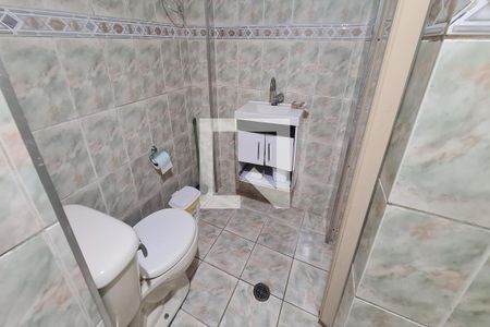 Banheiro de casa à venda com 5 quartos, 212m² em Vila Carrao, São Paulo