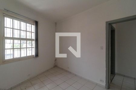 Quarto 1 de casa para alugar com 2 quartos, 60m² em Vila Monumento, São Paulo