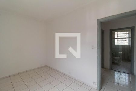 Quarto 2 de casa para alugar com 2 quartos, 60m² em Vila Monumento, São Paulo