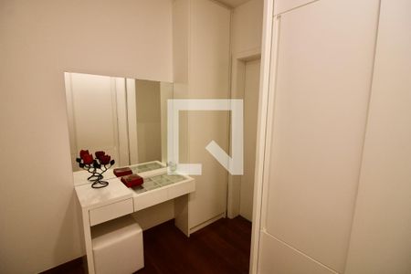 Casa à venda com 560m², 7 quartos e sem vagaCloset 4