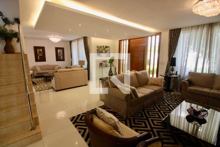 Sala de casa à venda com 7 quartos, 560m² em Barra da Tijuca, Rio de Janeiro