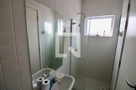 Casa à venda com 560m², 7 quartos e sem vagaBanheiro de serviço