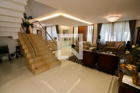 Sala de casa à venda com 7 quartos, 560m² em Barra da Tijuca, Rio de Janeiro