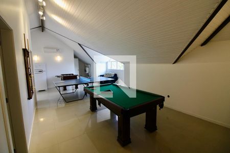 Casa à venda com 560m², 7 quartos e sem vagaEspaço Para Jogos