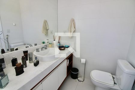 Casa à venda com 560m², 7 quartos e sem vagaBanheiro da Suíte 1