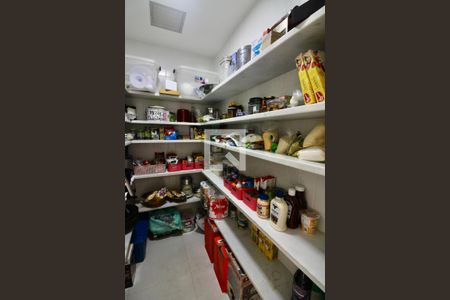 Casa à venda com 560m², 7 quartos e sem vagaDespensa