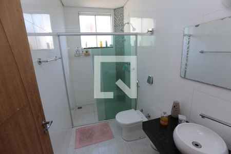 Casa à venda com 203m², 4 quartos e 2 vagasBanheiro Social