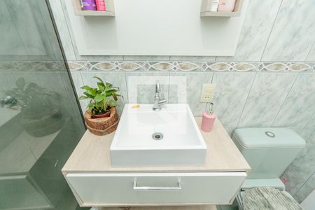 Apartamento à venda com 80m², 2 quartos e sem vagaBanheiro