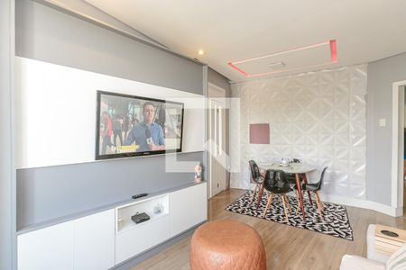 Sala de apartamento à venda com 2 quartos, 80m² em Santa Maria Goretti, Porto Alegre