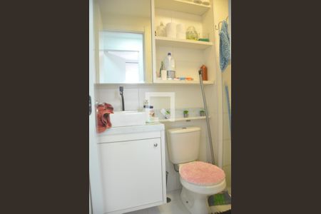 Apartamento à venda com 33m², 2 quartos e sem vagaBanheiro