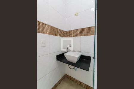 Banheiro de casa para alugar com 1 quarto, 300m² em Jardim Saint Moritz, Taboão da Serra