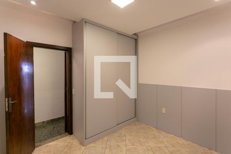 Apartamento à venda com 300m², 3 quartos e 1 vaga Apartamento à venda com 300m², 3 quartos e 1 vagaSuíte 1