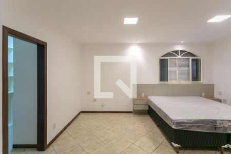 Apartamento à venda com 300m², 3 quartos e 1 vaga Apartamento à venda com 300m², 3 quartos e 1 vagaSuíte 3
