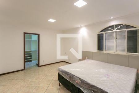 Apartamento à venda com 300m², 3 quartos e 1 vaga Apartamento à venda com 300m², 3 quartos e 1 vagaSuíte 3