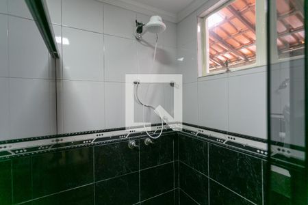 Apartamento à venda com 300m², 3 quartos e 1 vaga Apartamento à venda com 300m², 3 quartos e 1 vagaBanheiro da Suíte 3