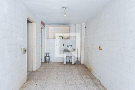 Casa à venda com 210m², 3 quartos e 2 vagasÁrea de Serviço