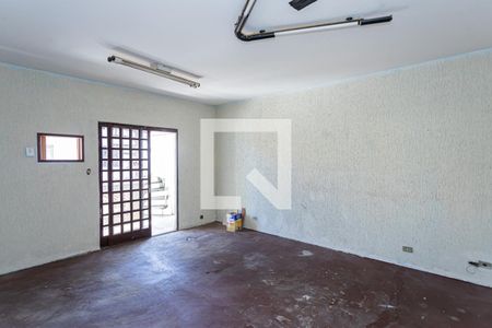 Casa à venda com 210m², 3 quartos e 2 vagasSala multiuso - edícula