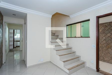 Sala 2 de casa à venda com 3 quartos, 210m² em Chácara Inglesa, São Paulo