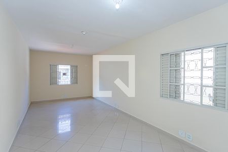 Casa à venda com 210m², 3 quartos e 2 vagasQuarto