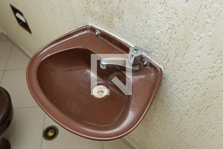 Lavabo de casa à venda com 3 quartos, 210m² em Chácara Inglesa, São Paulo