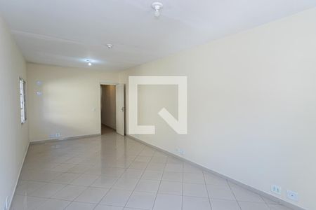 Casa à venda com 210m², 3 quartos e 2 vagasQuarto