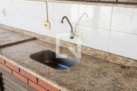 Casa à venda com 210m², 3 quartos e 2 vagasQuintal