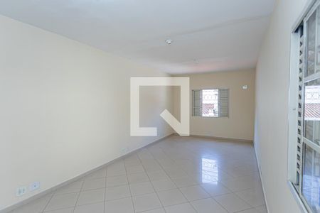 Casa à venda com 210m², 3 quartos e 2 vagasQuarto