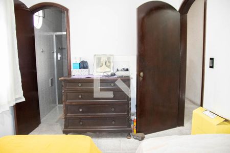 Casa à venda com 140m², 5 quartos e 3 vagasQuarto 3