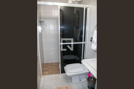 Casa à venda com 140m², 5 quartos e 3 vagasBanheiro do Quarto 3