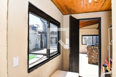 Casa à venda com 240m², 3 quartos e 3 vagasÁrea de Serviço