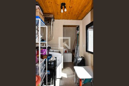 Casa à venda com 240m², 3 quartos e 3 vagasÁrea de Serviço