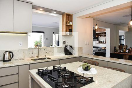 Casa à venda com 240m², 3 quartos e 3 vagasCozinha