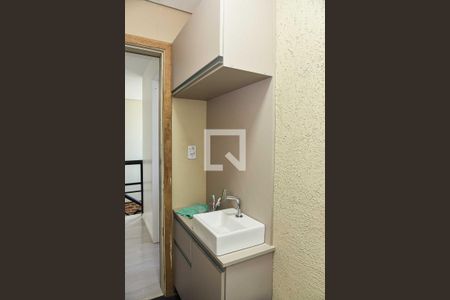 Casa à venda com 240m², 3 quartos e 3 vagasBanheiro 1