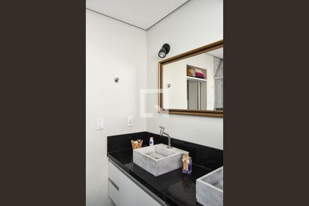 Casa à venda com 240m², 3 quartos e 3 vagasBanheiro da Suíte