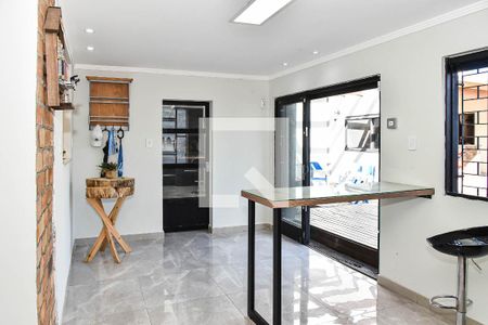 Casa à venda com 240m², 3 quartos e 3 vagasEspaço Gourmet