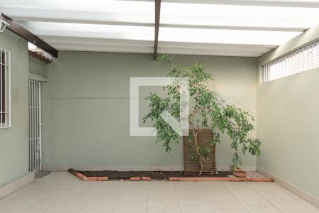 Casa à venda com 109m², 2 quartos e 2 vagasGaragem