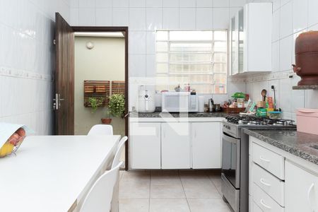 Casa à venda com 109m², 2 quartos e 2 vagasCozinha